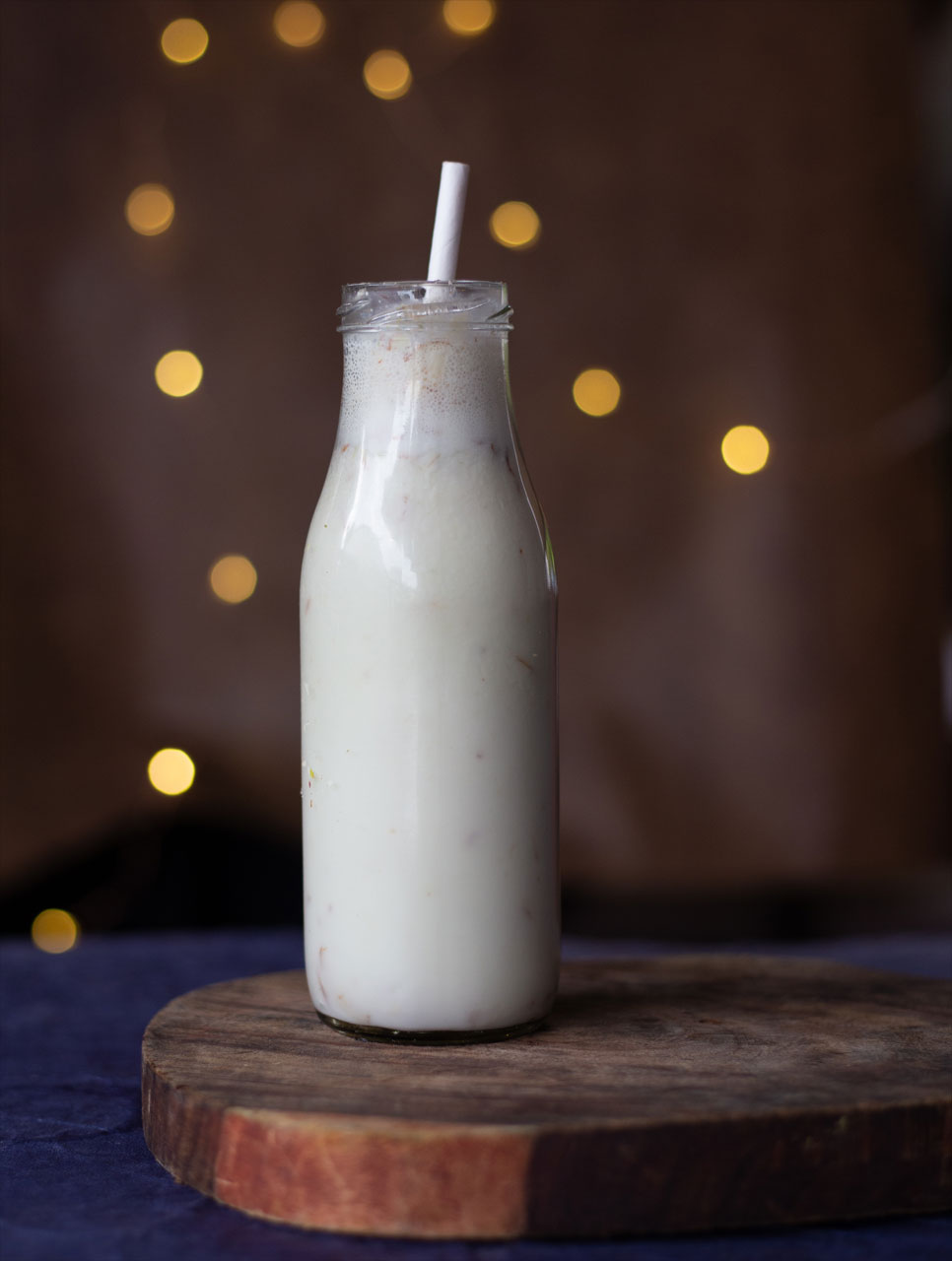 Fresh Lassi & Shakes